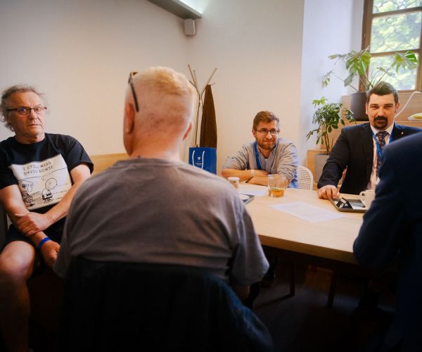 Vojtech Kmenta Web 152